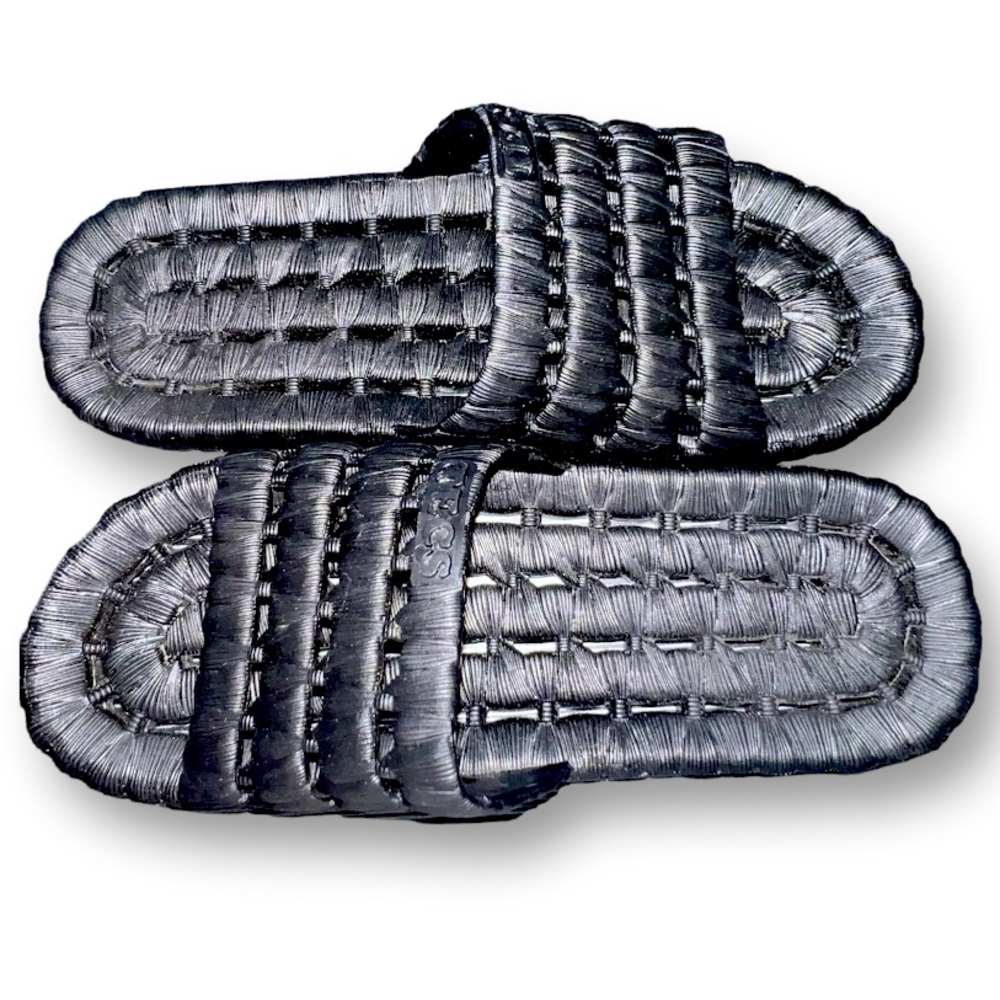 TECS Slides Flexible PVC Lightweight Waterproof Sandals Women Size 6 Black New